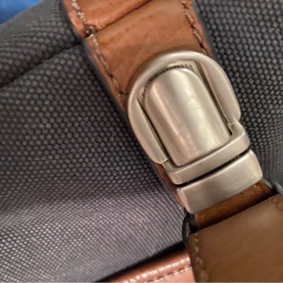 Fossil Graham canvas messenger bag - Picture 3 of 16